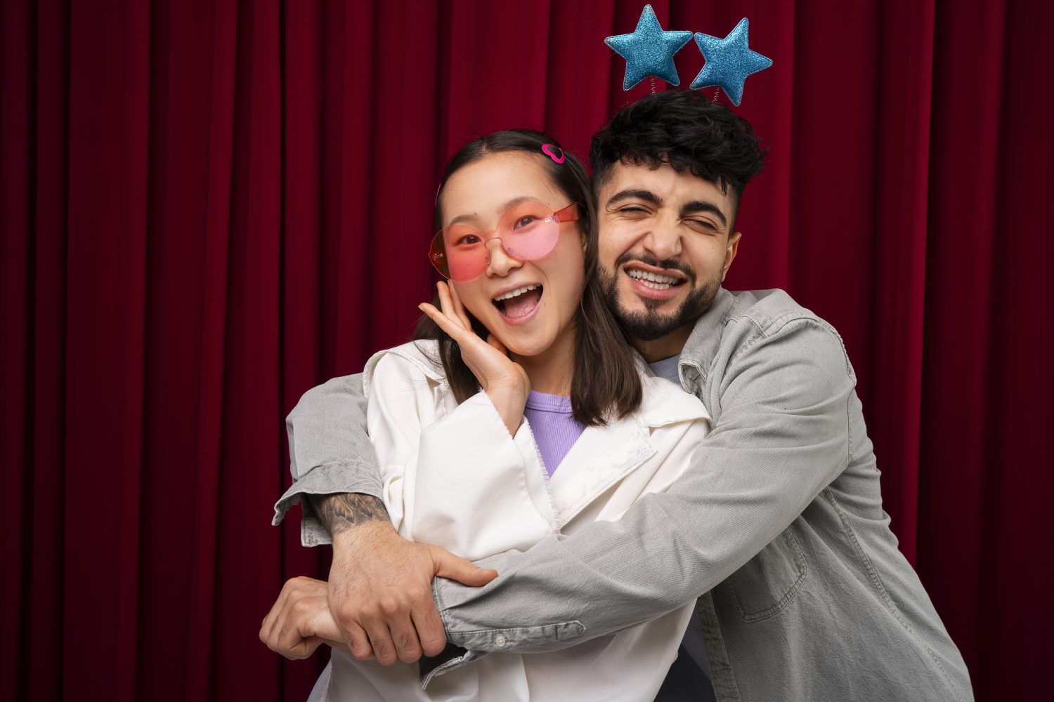 Fotomatón y videomatón 360 alquiler bodas Torre de Arcas Fotomatón y videomatón 360 alquiler bodas Torre de Arcas